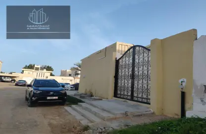 فيلا - 7 غرف نوم - 4 حمامات للبيع في الغافية - الشارقة