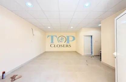 Apartment - Studio - 1 Bathroom for rent in Al Ameriya - Al Jimi - Al Ain