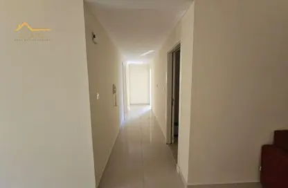 Apartment - 3 Bedrooms - 3 Bathrooms for rent in Muwailih Building - Muwaileh - Sharjah