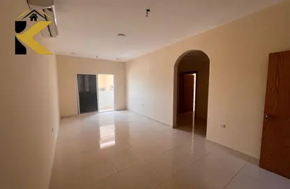 شقة - غرفة نوم - 2 حمامات للايجار في 1 المويهات - المويهات - عجمان