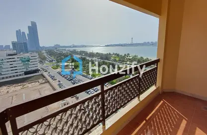 Apartment - 4 Bedrooms - 4 Bathrooms for rent in Corniche Road - Abu Dhabi