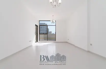 Apartment - 1 Bedroom - 2 Bathrooms for rent in Al Muteena Building - Al Muteena - Deira - Dubai