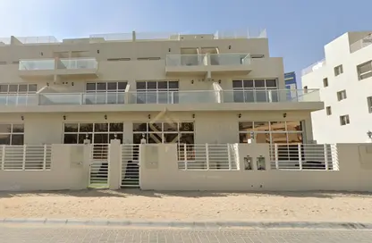 تاون هاوس - 4 غرف نوم - 5 حمامات للبيع في منطقة 14 - قرية الجميرا سركل - دبي