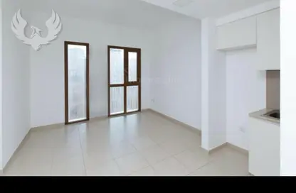 Apartment - Studio - 1 Bathroom for rent in Hayat Boulevard-2B - Hayat Boulevard - Town Square - Dubai