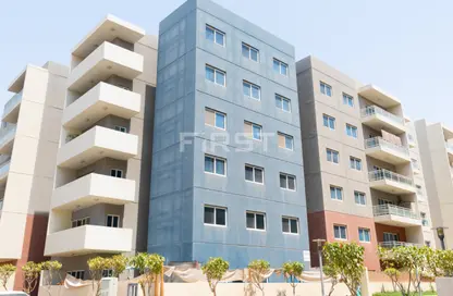 Apartment - 2 Bedrooms - 2 Bathrooms for rent in Tower 11 - Al Reef Downtown - Al Reef - Abu Dhabi