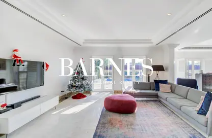 Villa - 5 Bedrooms - 7 Bathrooms for rent in Hattan 1 - Hattan - The Lakes - Dubai