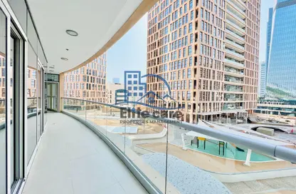 Apartment - 3 Bedrooms - 4 Bathrooms for rent in United Square - Al Khalidiya - Abu Dhabi