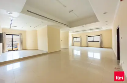 فيلا - 6 غرف نوم - 7 حمامات للايجار في فلل البرشاء 2 - البرشاء 2 - البرشاء - دبي