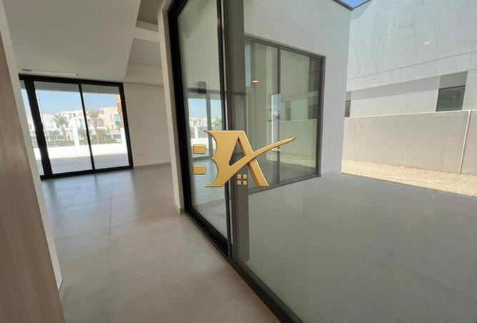 15637558 - Property Image 3