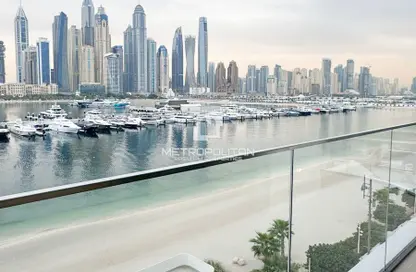 Apartment - 3 Bedrooms - 4 Bathrooms for rent in Palace Beach Residence - EMAAR Beachfront - Dubai Harbour - Dubai