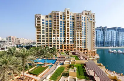 Apartment - 2 Bedrooms - 2 Bathrooms for rent in Marina Residences 4 - Marina Residences - Palm Jumeirah - Dubai