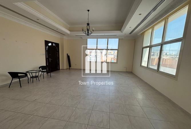 15222298 - Property Image 2