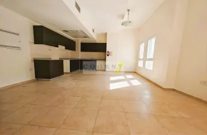 Apartment - 1 Bathroom for sale in Al Thamam 03 - Al Thamam - Remraam - Dubai