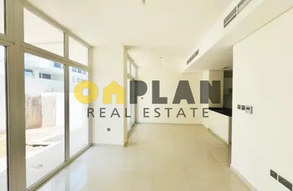 فيلا - 3 غرف نوم - 3 حمامات للايجار في البيزيا - داماك هيلز 2 - دبي