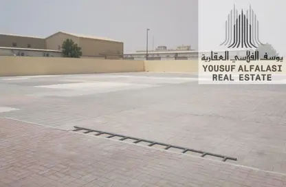 أرض - استوديو للايجار في الصجعة الصناعية - آلصجعه - الشارقة