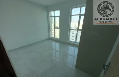 Apartment - 2 Bedrooms - 2 Bathrooms for rent in Ajman Corniche Residences - Ajman Corniche Road - Ajman