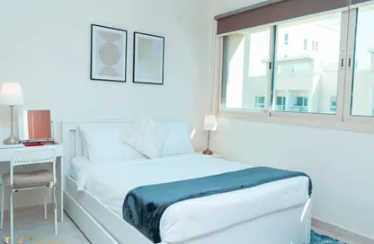 Apartment - 2 Bedrooms - 2 Bathrooms for rent in Al Dhafra 4 - Al Dhafra - Greens - Dubai