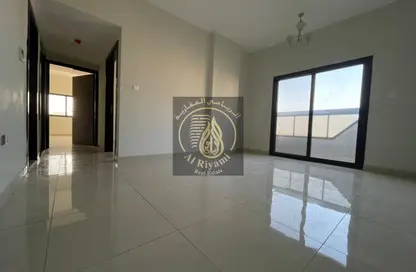 شقة - 2 غرف نوم - 2 حمامات للايجار في مساكن كورنيش عجمان - طريق كورنيش عجمان - عجمان