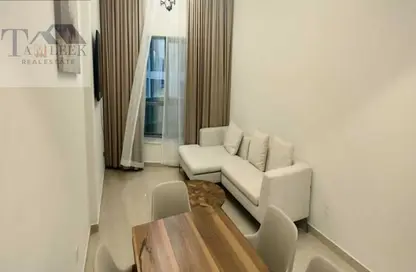 Apartment - 2 Bedrooms - 2 Bathrooms for sale in Oasis Tower - Al Rashidiya 1 - Al Rashidiya - Ajman