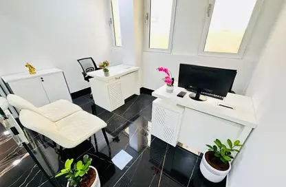 Business Centre - Studio - 1 Bathroom for rent in Horizone Building - Port Saeed - Deira - Dubai