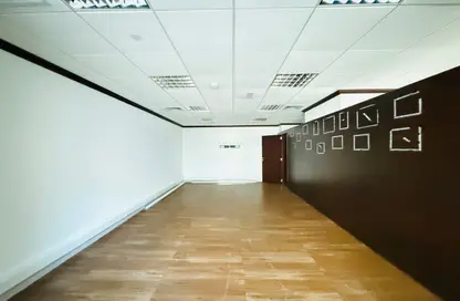Office Space - Studio - 1 Bathroom for rent in Blue Tower - Sheikh Zayed Road - Dubai