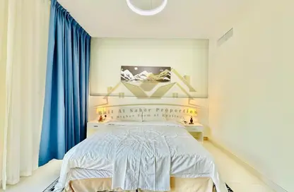 Apartment - 1 Bedroom - 2 Bathrooms for rent in Jumeirah Garden City - Al Satwa - Dubai