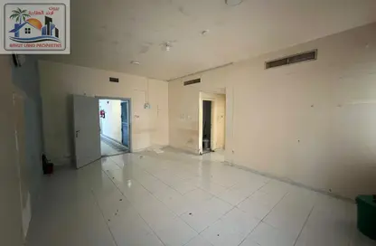 Apartment - 1 Bedroom - 2 Bathrooms for rent in Al Majaz 2 - Al Majaz - Sharjah
