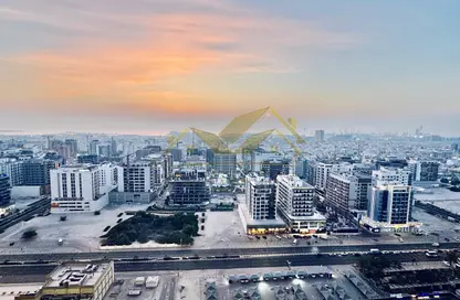 شقة - 2 غرف نوم - 2 حمامات للايجار في أبراج - شارع الشيخ زايد - دبي
