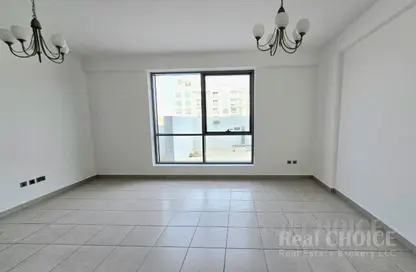 شقة - غرفة نوم - 2 حمامات للايجار في مساكن الرقابات ١ - المرقبات - ديرة - دبي شقة - غرفة نوم - 2 حمامات للايجار في مساكن الرقابات ١ - المرقبات - ديرة - دبي