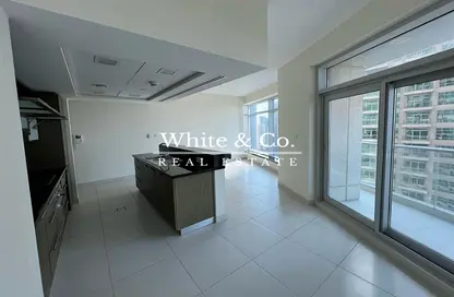 Apartment - 1 Bedroom - 2 Bathrooms for rent in The Lofts East - The Lofts - Downtown Dubai - Dubai