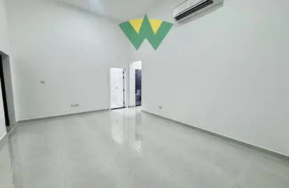 Apartment - 2 Bedrooms - 2 Bathrooms for rent in Madinat Al Riyad - Abu Dhabi