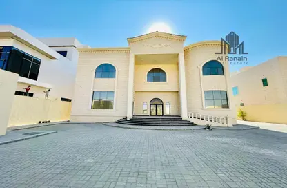 Outdoor House image for: Villa - 6 Bedrooms for rent in Al Bateen - Al Ain, Image 1