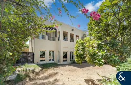 Villa - 5 Bedrooms - 4 Bathrooms for sale in Meadows 5 - Meadows - Dubai