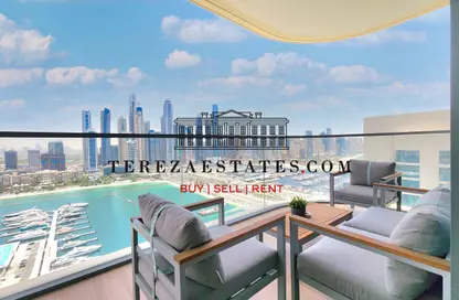 Apartment - 3 Bedrooms - 4 Bathrooms for sale in Marina Vista - EMAAR Beachfront - Dubai Harbour - Dubai