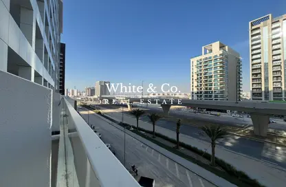 شقة - 1 حمام للايجار في عزيزي بلازا - الفرجان - دبي