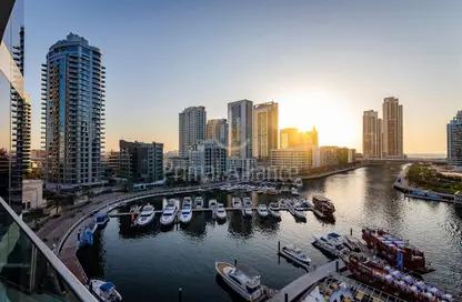 Apartment - 1 Bedroom - 2 Bathrooms for sale in Stella Maris - Dubai Marina - Dubai