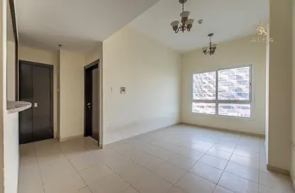 Apartment - 1 Bedroom - 1 Bathroom for sale in Mazaya 4 - Queue Point - Dubai Land - Dubai
