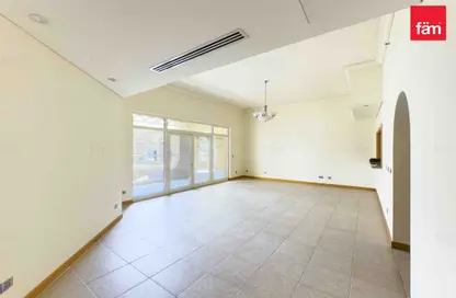 Apartment - 2 Bedrooms - 4 Bathrooms for rent in Al Habool - Shoreline Apartments - Palm Jumeirah - Dubai