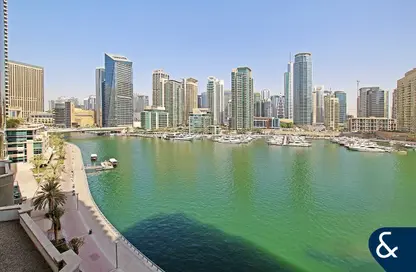 Apartment - 2 Bedrooms - 3 Bathrooms for rent in Beauport Tower - Marina Promenade - Dubai Marina - Dubai