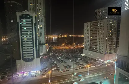 شقة - 2 غرف نوم - 2 حمامات للايجار في شارع التعاون - التعاون - الشارقة