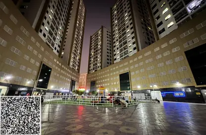 Shop - Studio - 1 Bathroom for rent in Tower A3 - Ajman Pearl Towers - Ajman Downtown - Ajman