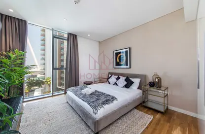 Room / Bedroom image for: Apartment - 3 Bedrooms - 5 Bathrooms for rent in Bluewaters Residences - Bluewaters - Dubai, Image 1