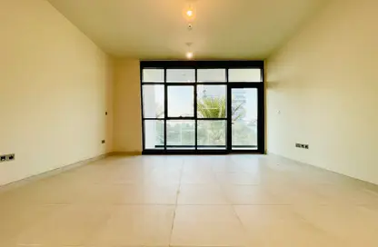 شقة - 2 غرف نوم - 4 حمامات للايجار في P2751 - شاطئ الراحة - أبوظبي