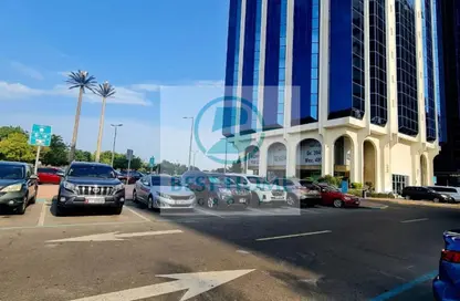 مكتب - استوديو - 4 حمامات للايجار في برج الكورنيش - شارع الكورنيش - أبوظبي