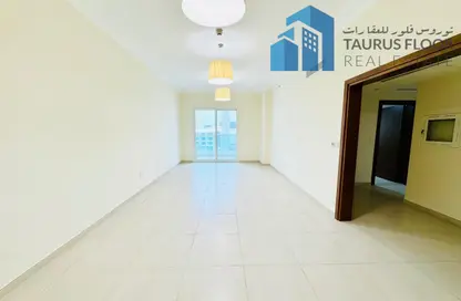 شقة - 2 غرف نوم - 2 حمامات للايجار في وصل تريو - المرقبات - ديرة - دبي