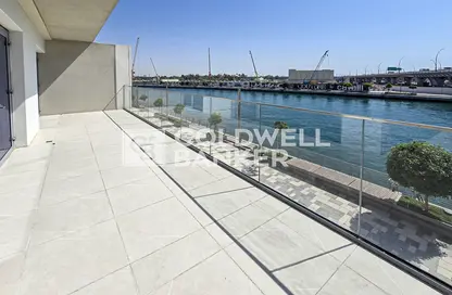 Apartment - 3 Bedrooms - 5 Bathrooms for rent in Canal Front Residence 3 - Canal Front Residences - Al Wasl - Dubai