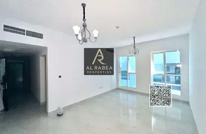 Apartment - 2 Bedrooms - 2 Bathrooms for rent in Corniche Tower - Ajman Corniche Road - Ajman