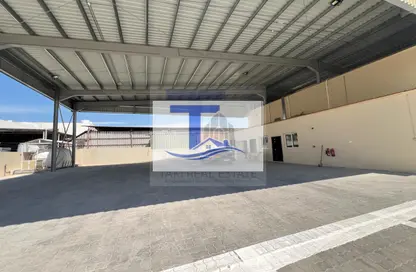 Warehouse - Studio - 4 Bathrooms for rent in M-10 - Mussafah Industrial Area - Mussafah - Abu Dhabi