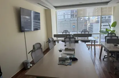 مكتب - استوديو - 1 حمام للايجار في برج تماني - الخليج التجاري - دبي
