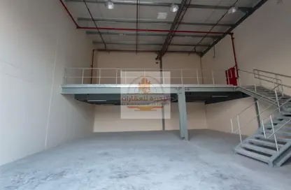 مستودع - استوديو - 1 حمام للايجار في الصجعة الصناعية - آلصجعه - الشارقة